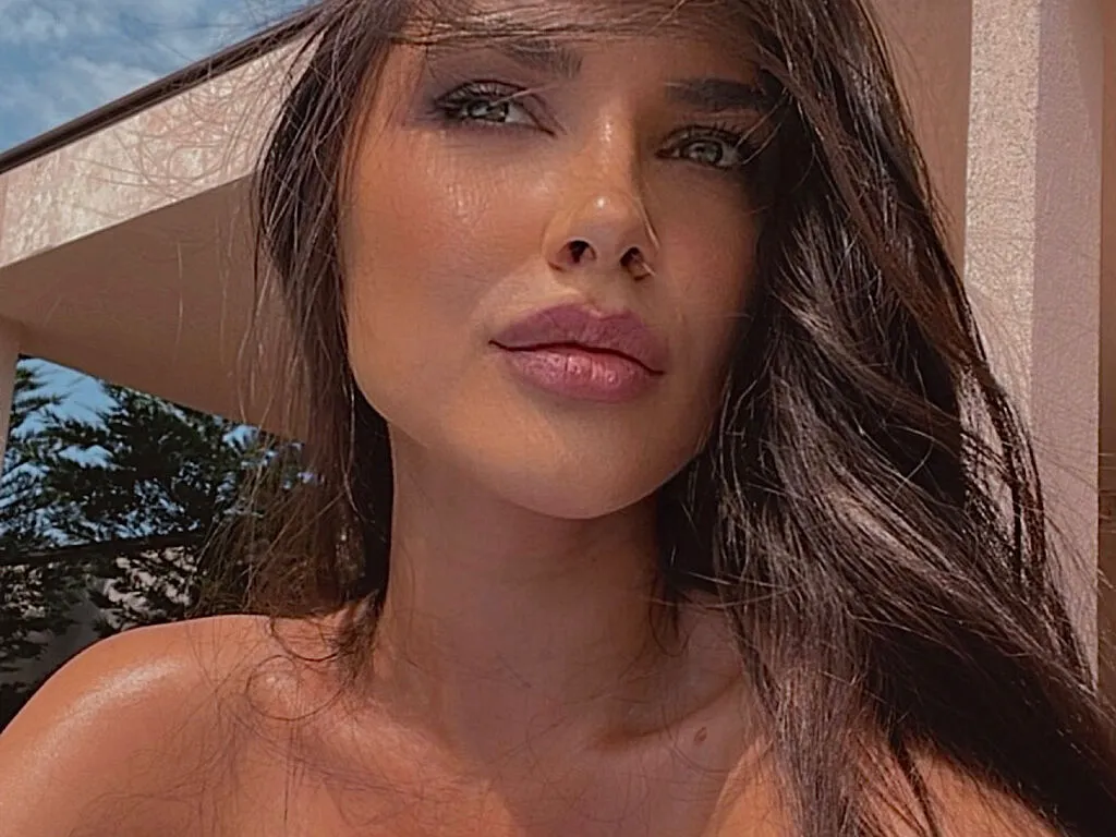 AlexaNovaa Photo 1 cam