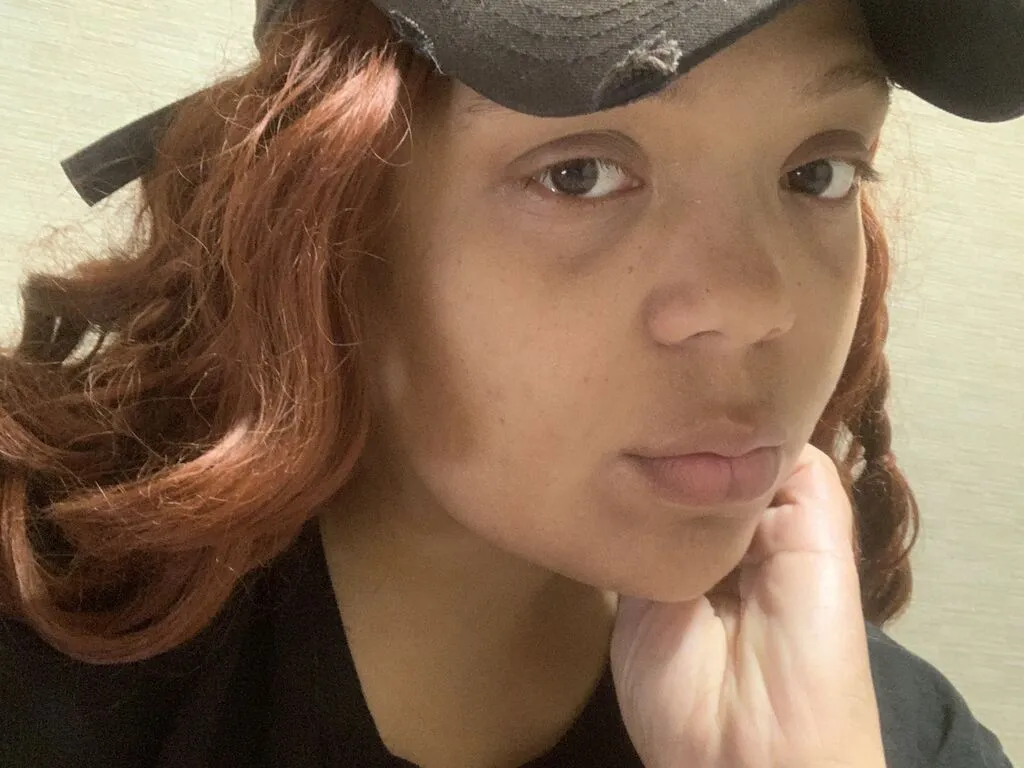 AmberViola Photo 1 cam