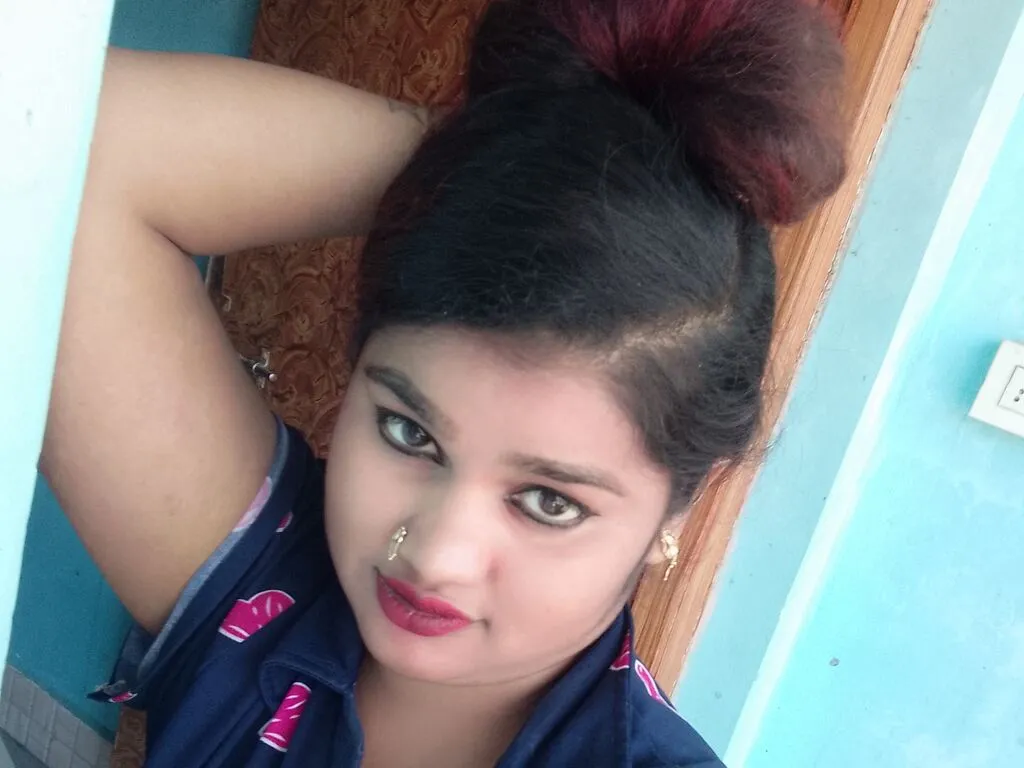 Aryshi Photo 1 cam