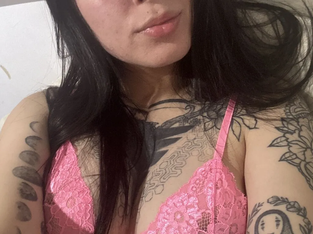 CamilaBonith Photo 1 cam