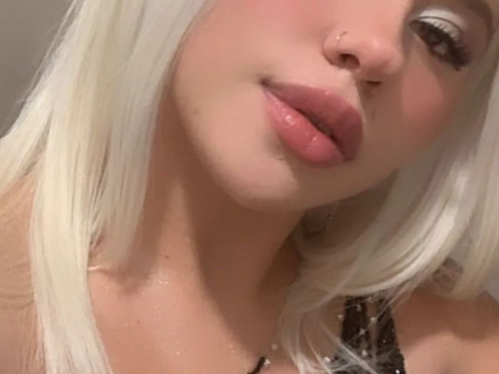 ConstansBlonde Photo 1 cam