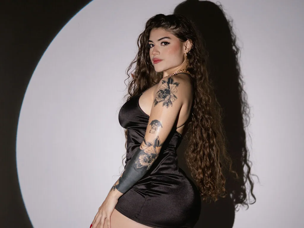 EmilyDymond Photo 1 cam