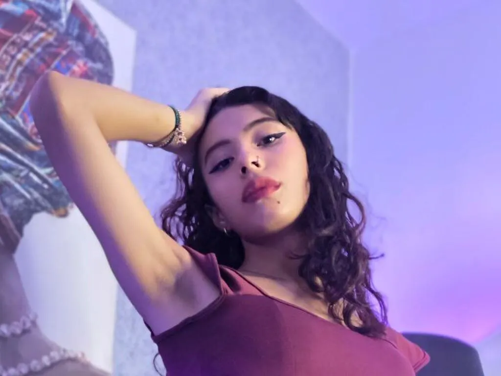 EvaMartinez Photo 1 cam