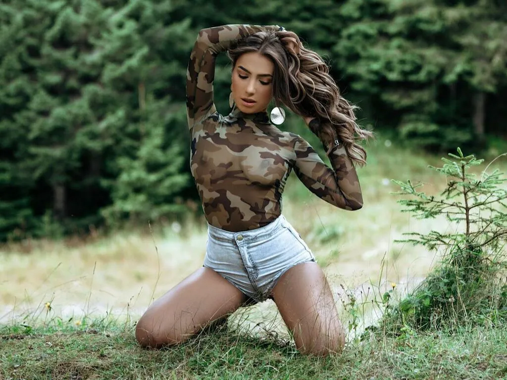 IvyDecroix Photo 1 cam