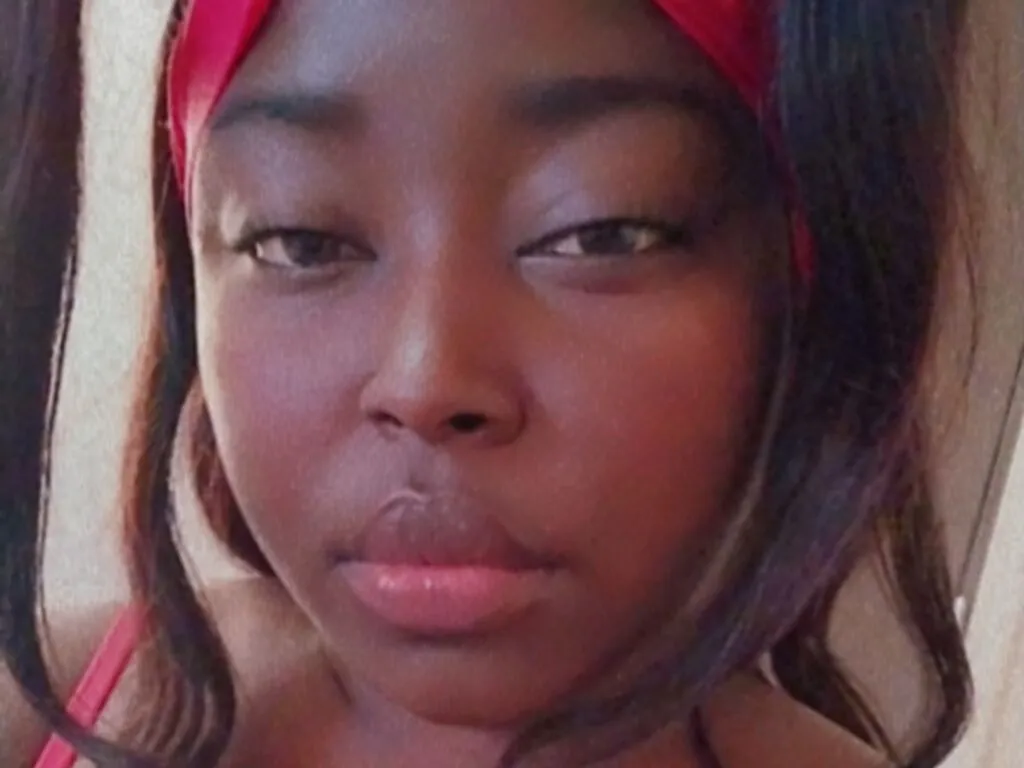 JadaLuxe Photo 1 cam