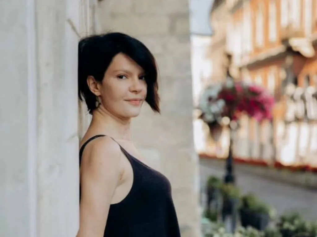 MerylAnthony Photo 1 cam