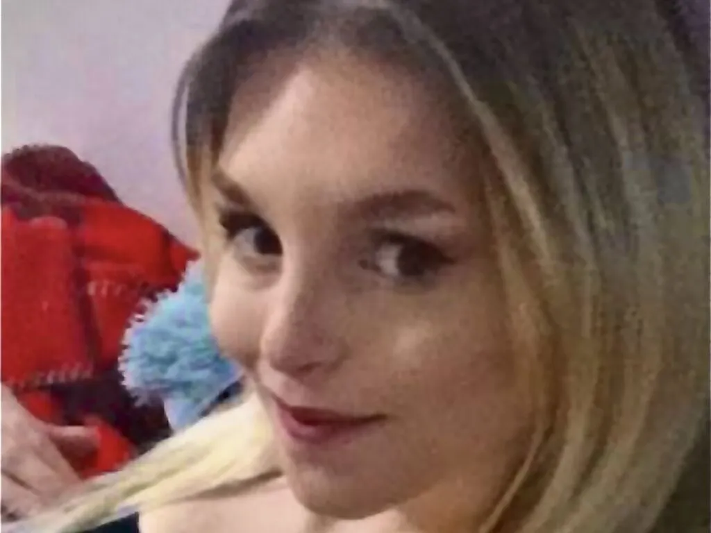 SaraRachel Photo 1 cam