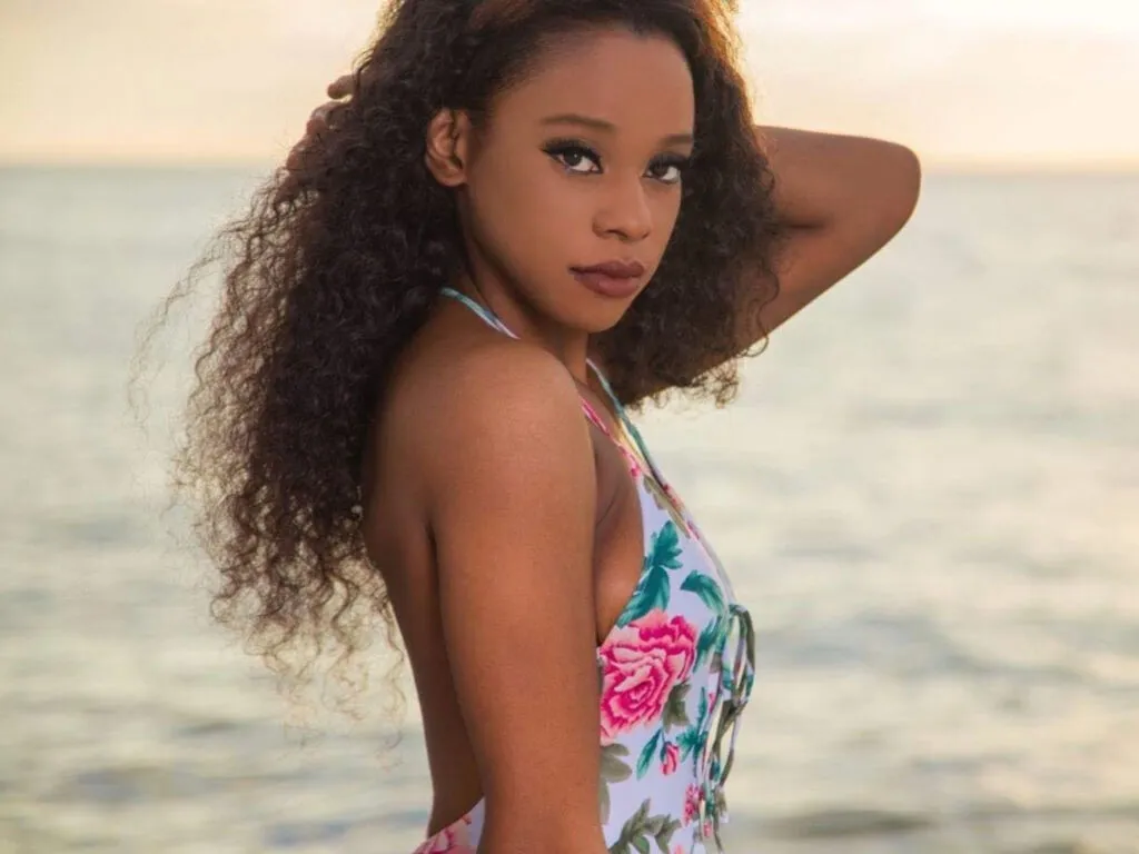 ShanelleFox Photo 1 cam