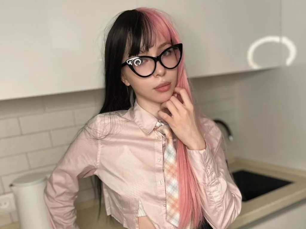 TessaElfie Photo 1 cam