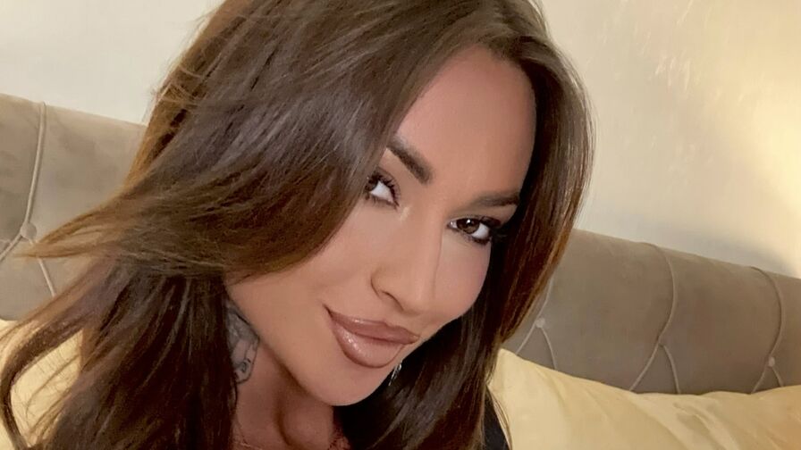 Chat with IvyEdhessa