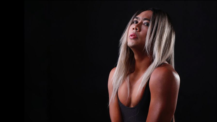 Chat with BrendaRousey