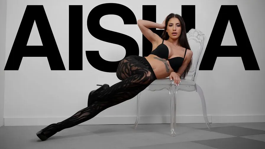 Chat with AishaDupont