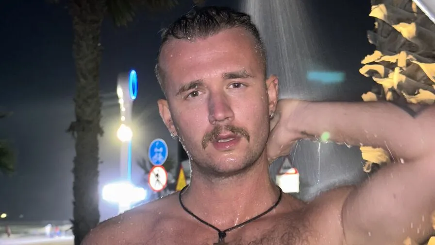 Chat with ClarkJonathan