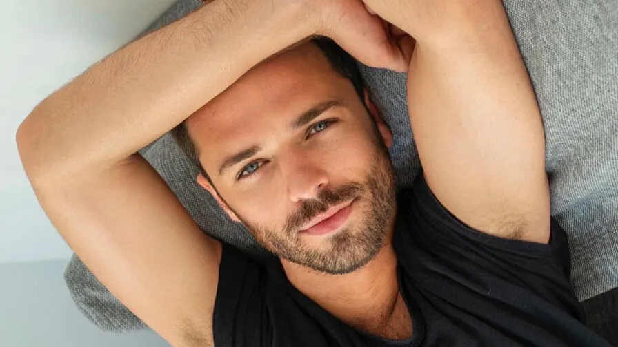 Chat with EugineHilton