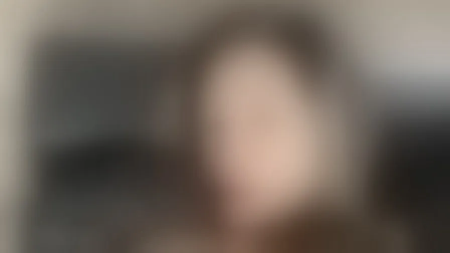Chat with EmiliaMendoza