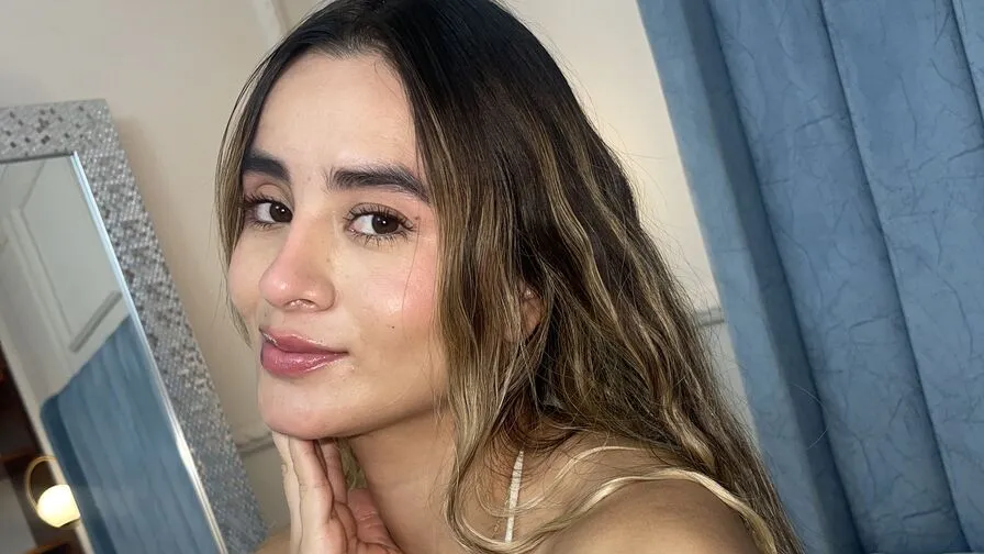 Chat with AliceChanell
