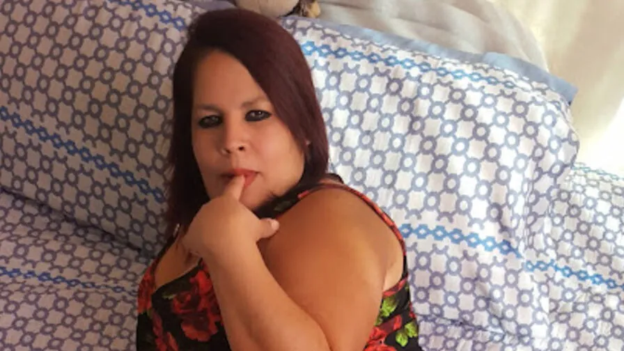 Chat with DayanitaBianchi
