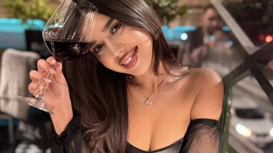 Chat with ClaireJenner