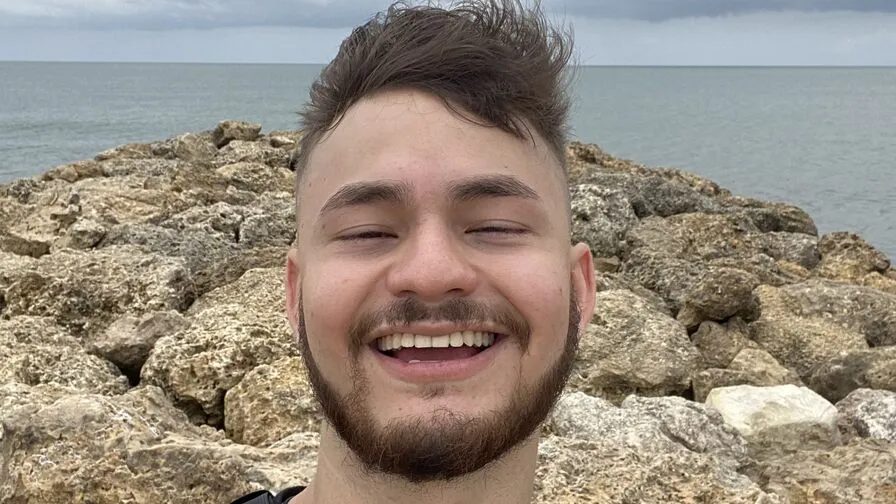 Chat with JacoLive