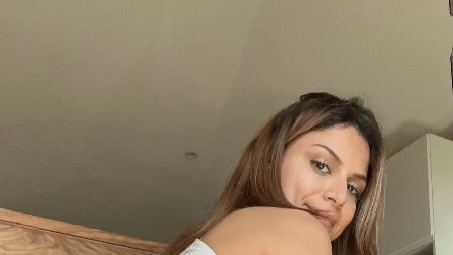 Chat with JasmineBe