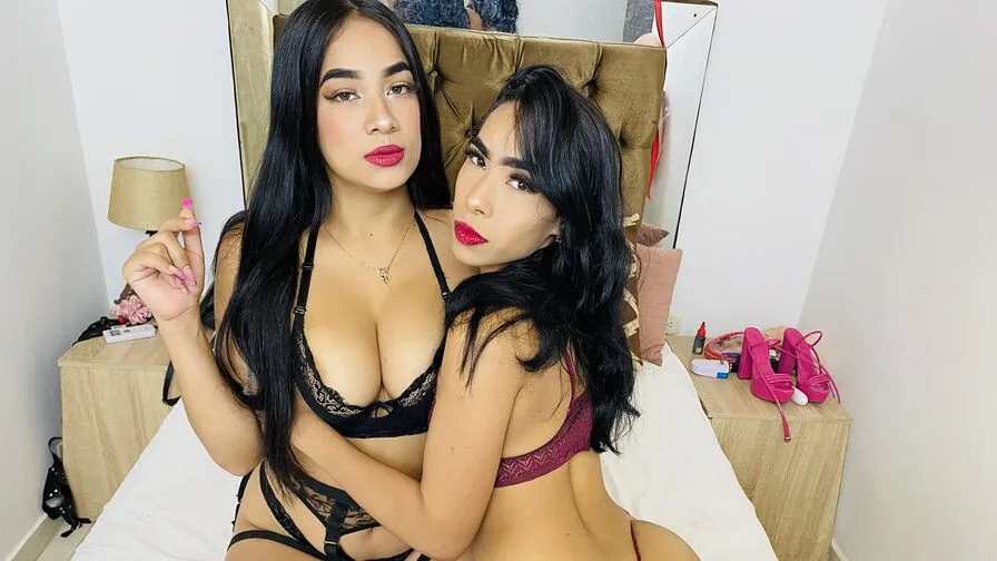 MelanyAndMileidy Photo 1 cam