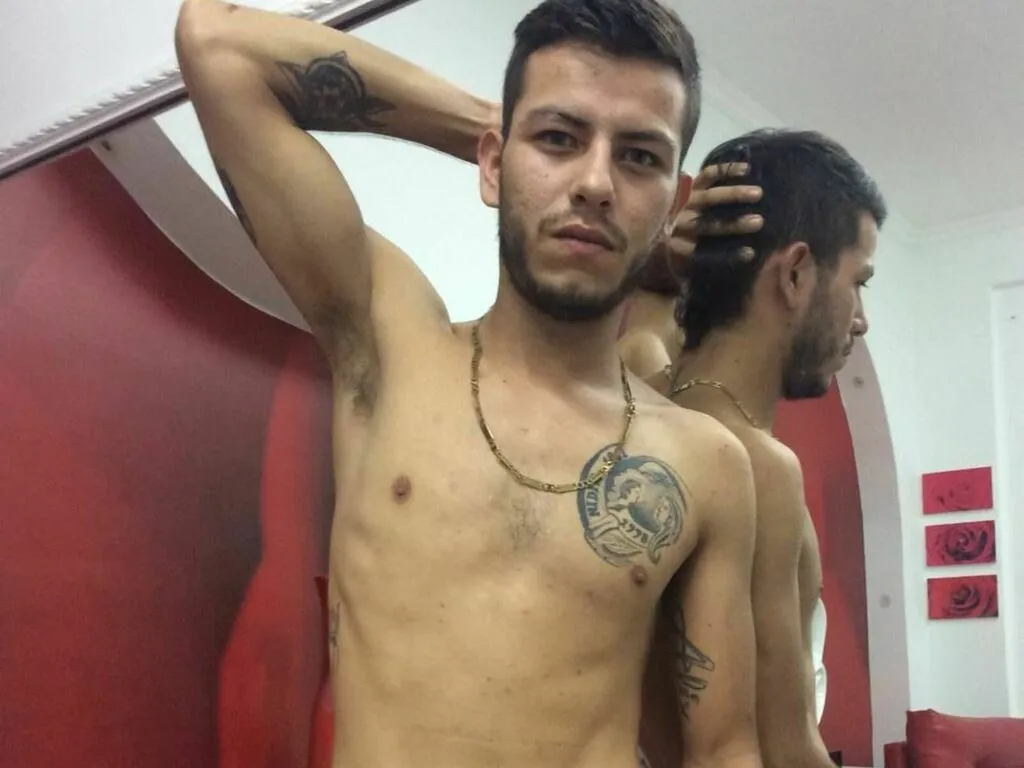 AndresGreys Photo 2 cam