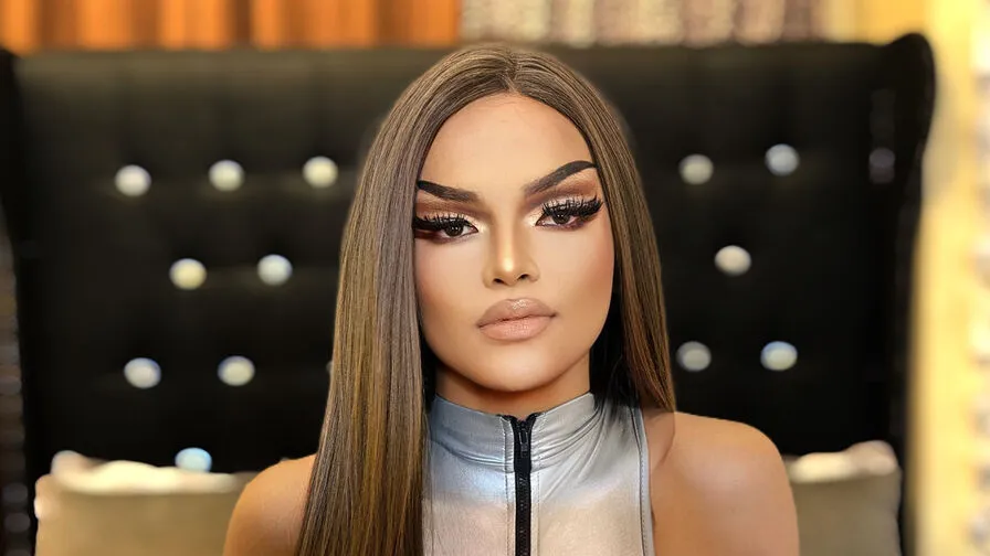 Chat with SamanthaGales