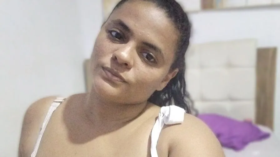 Chat with LisaTeheran
