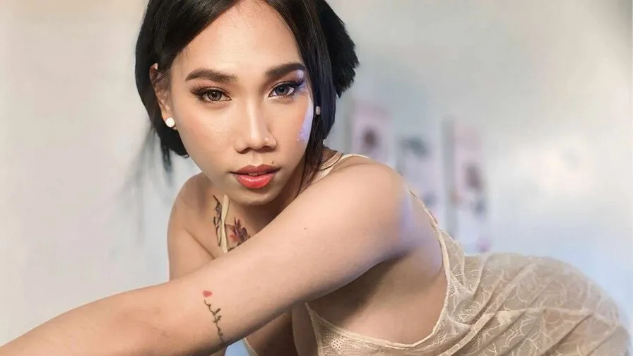 Chat with MereseLaurel