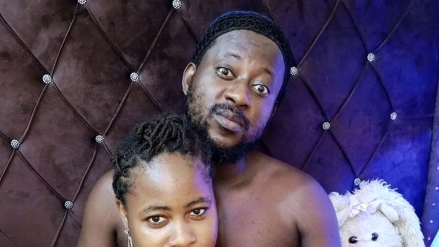 Chat with KelvinAndMary