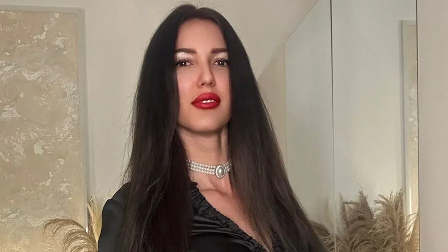 Chat with NatashaRoxenna