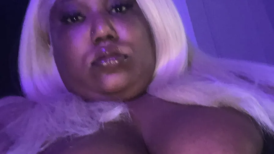 Chat with FATBIGBBW