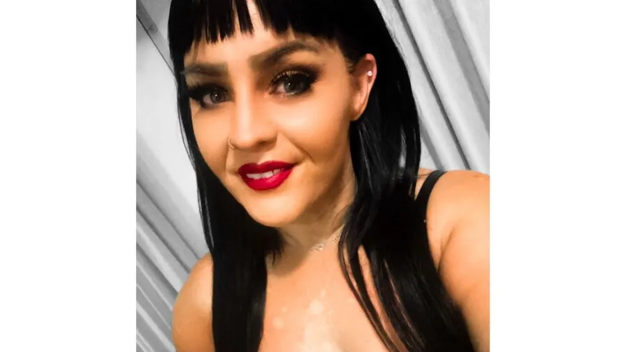 Chat with CharlieRockefela