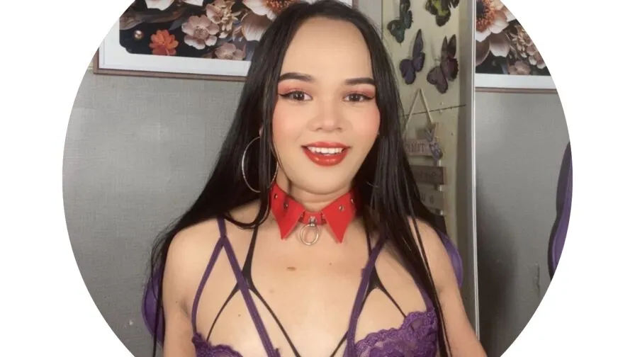 Chat with SophiaCourthaway