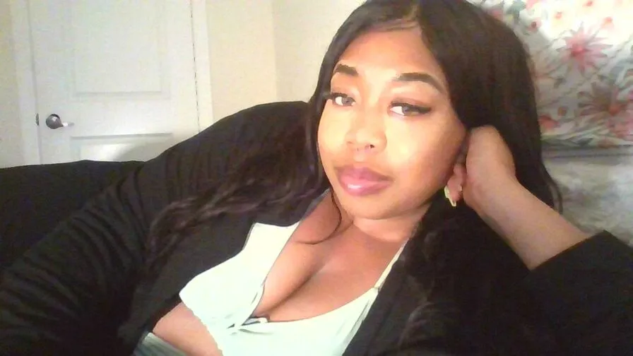 Chat with angeliquebelcali