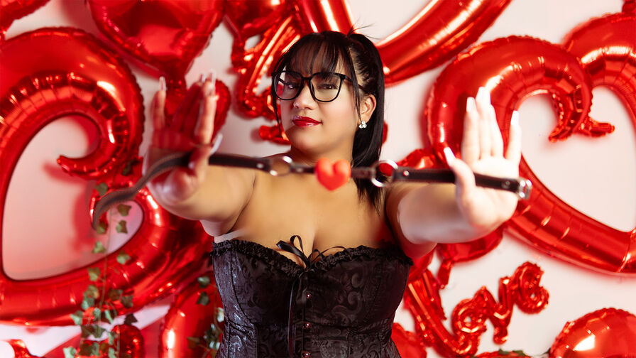 Chat with EvaChastens