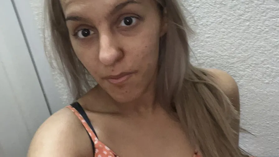 Chat with lizzielizzie