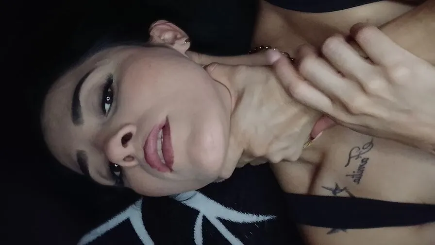 Chat with CamilaSivira