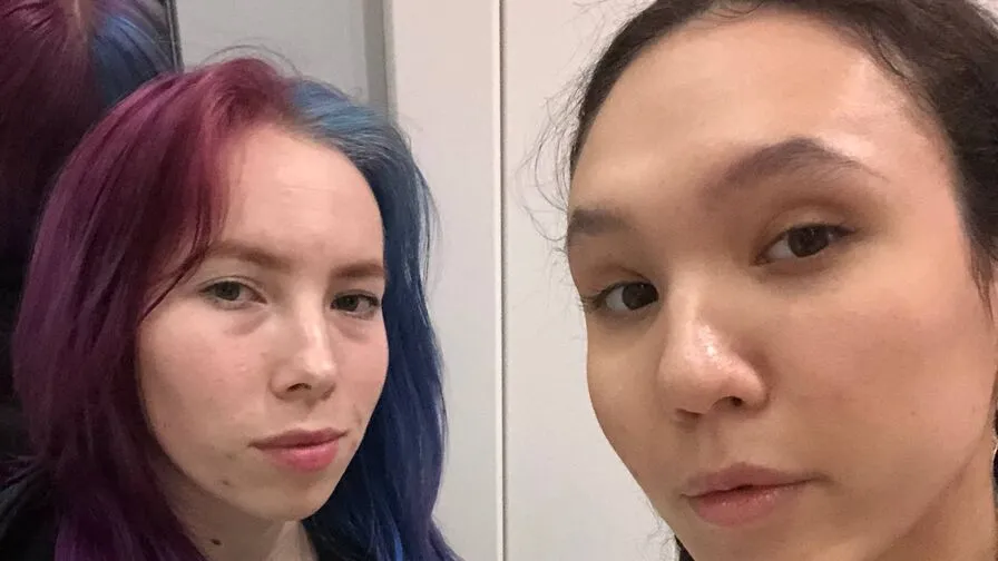 Chat with GillianAndGlenna