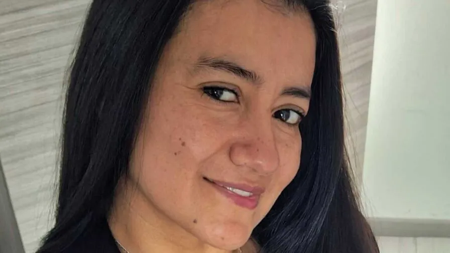 Chat with MariaThomp