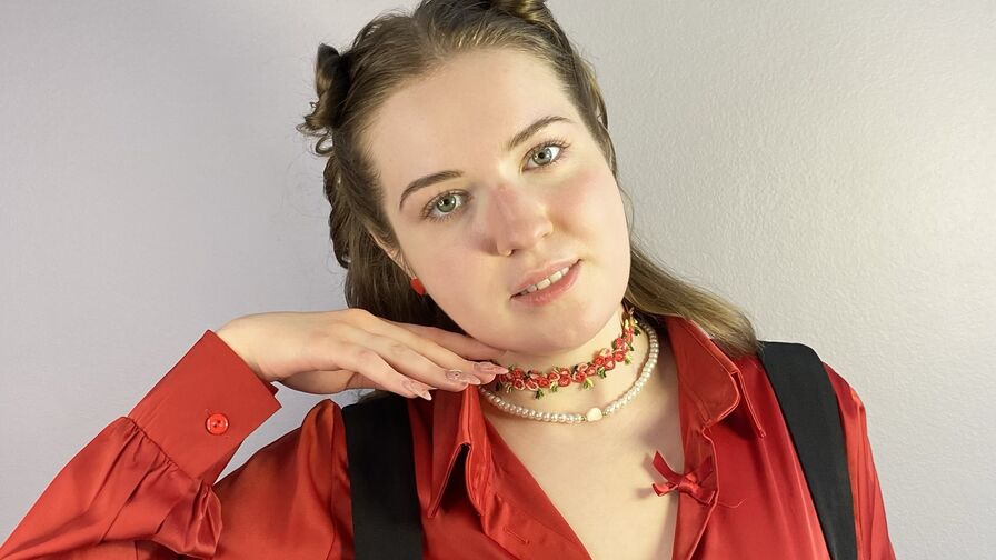 Chat with JeannettaMahley