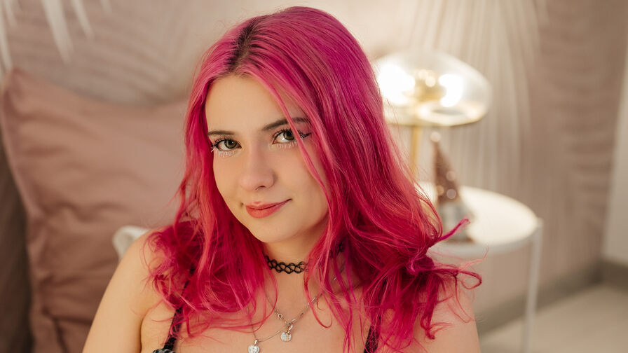 Chat with RavenPinkson