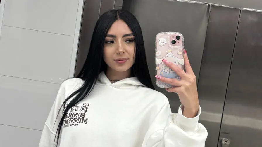 Chat with ArwenLight