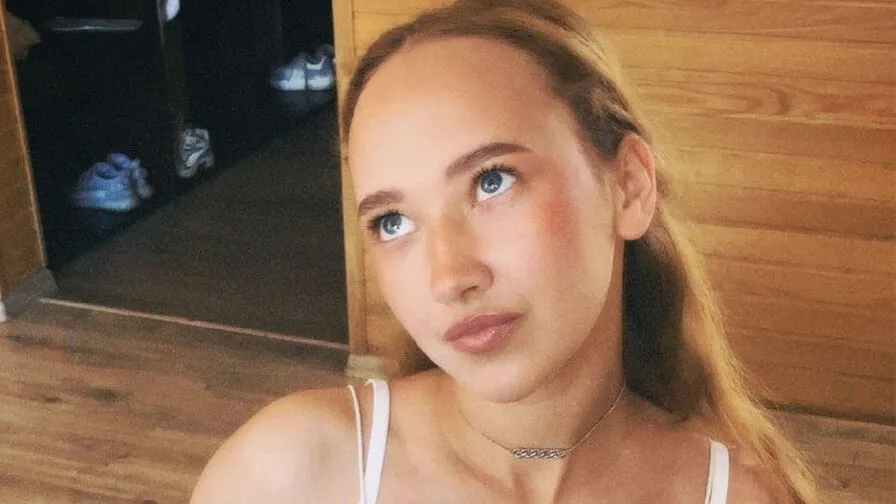 Chat with VeniceMidden