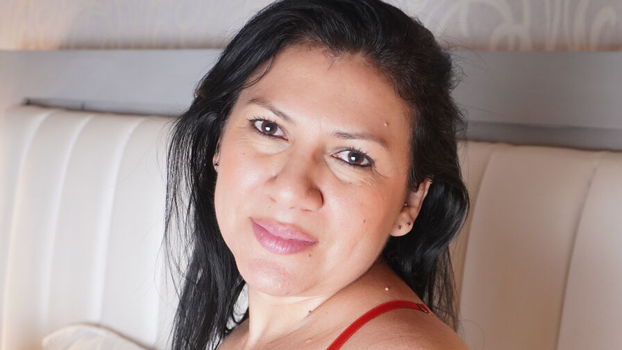 Chat with EmmaRodrigues