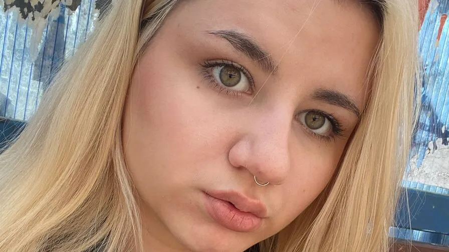 Chat with BarbaraWellsmith