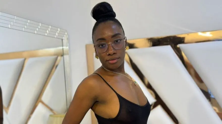 Chat with SelenaHadid