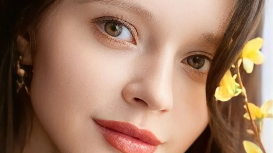 Chat with CrystleZaritsky