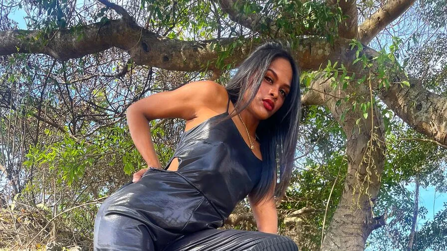 Chat with VeronicaGuzman