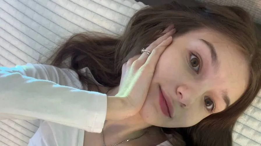 Chat with Ameliamimo